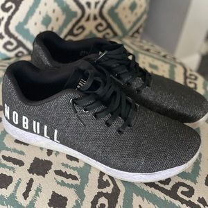 NoBull Trainers, size 12, Heather grey and white